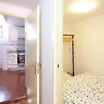 Alfama Downtown شقة