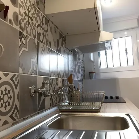 Alfama Downtown Apartment Lisbon