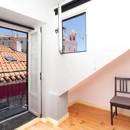 Alfama Downtown Apartment Lisbon